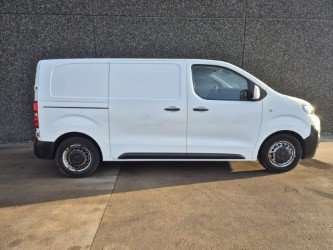Peugeot Expert // GPS // ATTELAGE // CARPLAY // REGULATEUR //