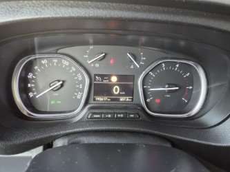 Peugeot Expert // GPS // ATTELAGE // CARPLAY // REGULATEUR //