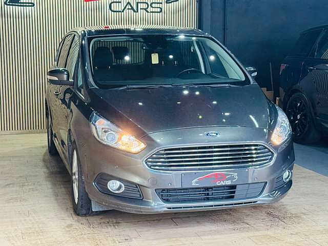 Ford S-Max 2.0 TDCi * 7 PLACES * GARANTIE 12 MOIS *
