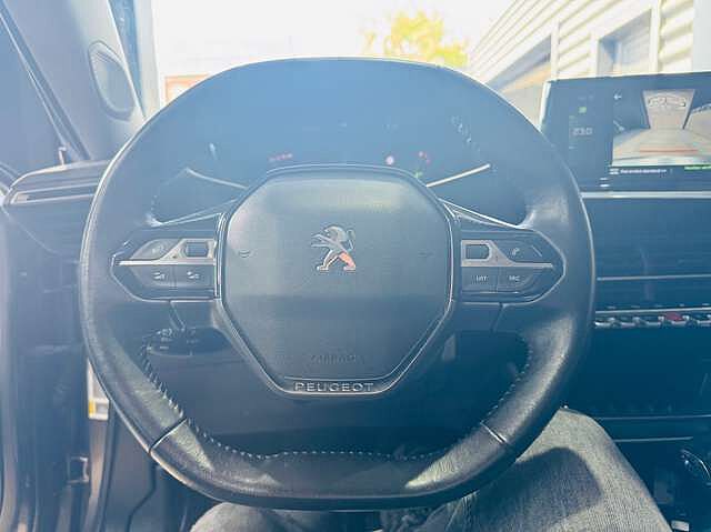 Peugeot 2008 1.5 BlueHDi * GARANTIE 12 MOIS * 1ER PROP *