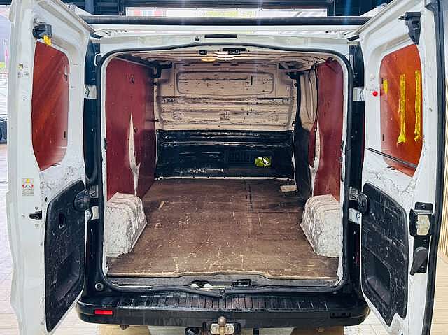 Renault Trafic 2.0DCI * 3 PLACES * UTILITAIRE * GAR 12 MOIS *