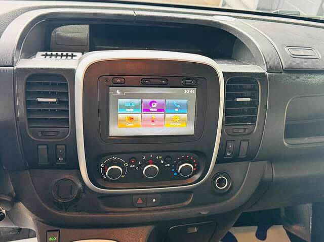 Renault Trafic 2.0DCI * 3 PLACES * UTILITAIRE * GAR 12 MOIS *