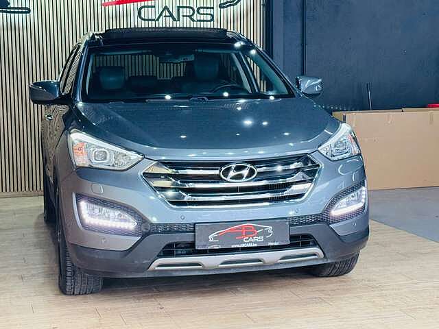 Hyundai SANTA FE 2.2 CRDi 4WD Executive * 7 PLACES * GAR 12 MOIS