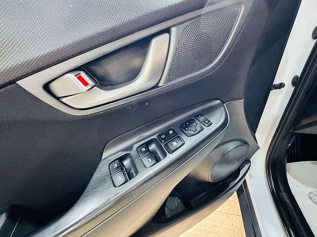 Hyundai KONA 1.0 T-GDi * GARANTIE 12 MOIS * 1ER PROP *