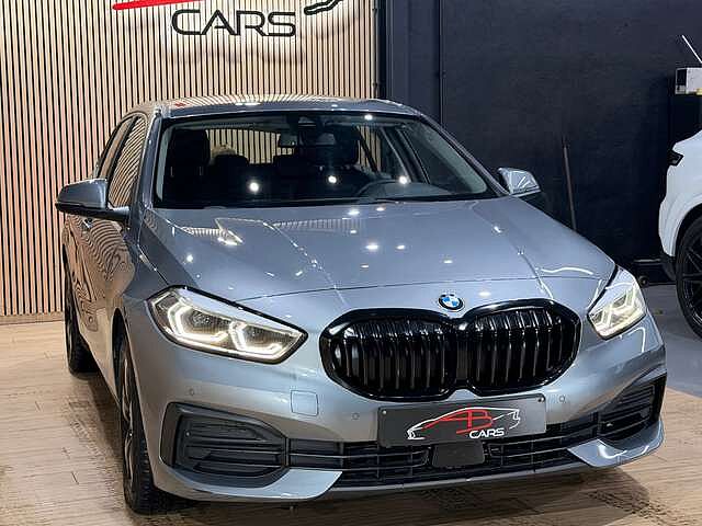 BMW 116 5-door 116iA * SPORT * 1er prop * GARANTIE 12 MOIS