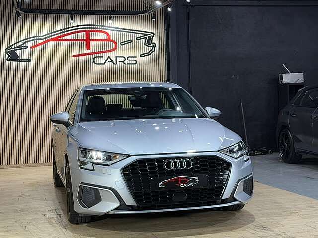 Audi A3 Sportback Sportback 30 TFSI * GAr 12 MOIS * cockpit * Sport
