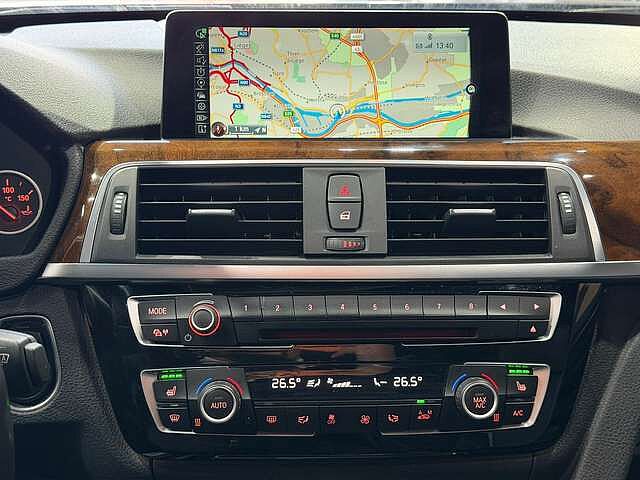 BMW 330 Touring 330dXA * Touring LUXURY Sport * GAR 12 MOIS *