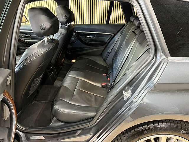BMW 330 Touring 330dXA * Touring LUXURY Sport * GAR 12 MOIS *
