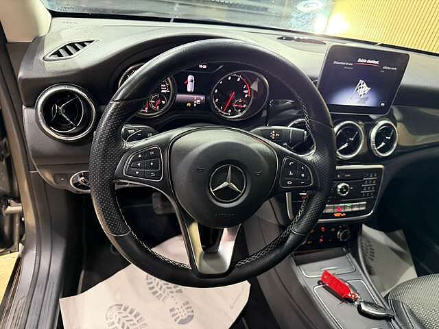 Mercedes-Benz CLA 180 * GARANTIE 12 MOIS * SHOOTING BRAKE *