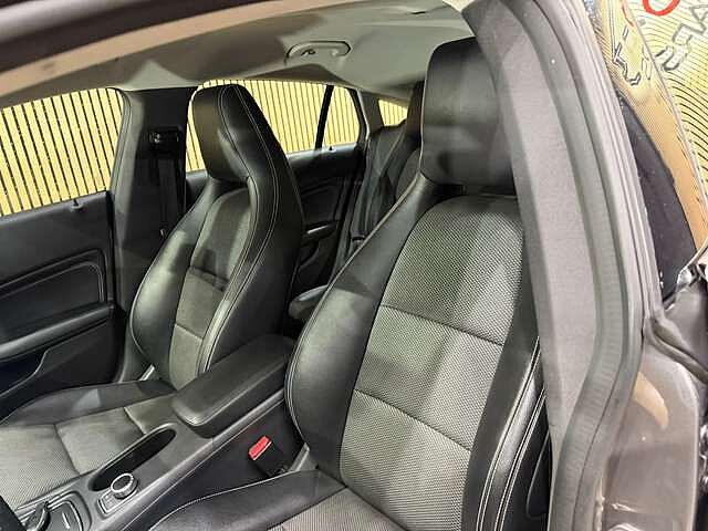 Mercedes-Benz CLA 180 * GARANTIE 12 MOIS * SHOOTING BRAKE *