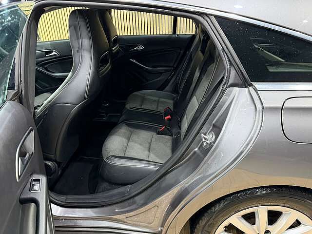 Mercedes-Benz CLA 180 * GARANTIE 12 MOIS * SHOOTING BRAKE *