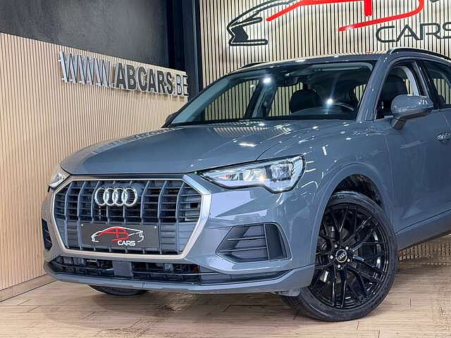 Audi Q3 35 TDi * GARANTIE 12 MOIS * S TRONIC * SPORT *