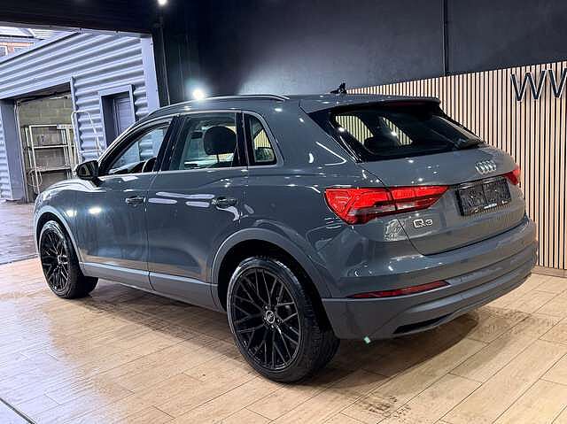 Audi Q3 35 TDi * GARANTIE 12 MOIS * S TRONIC * SPORT *