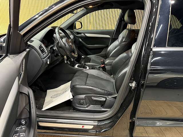 Audi Q3 2.0 TDi Quattro S line * GARANTIE 12 MOIS *