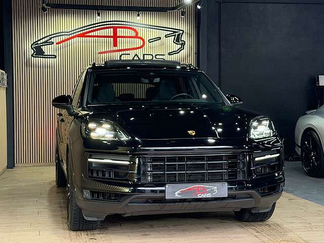 Porsche Cayenne E-Hybrid 3.0 Turbo V6 (346 kW) * FULL OPTIONS *