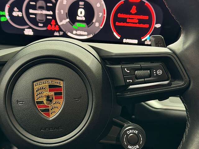 Porsche Cayenne E-Hybrid 3.0 Turbo V6 (346 kW) * FULL OPTIONS *