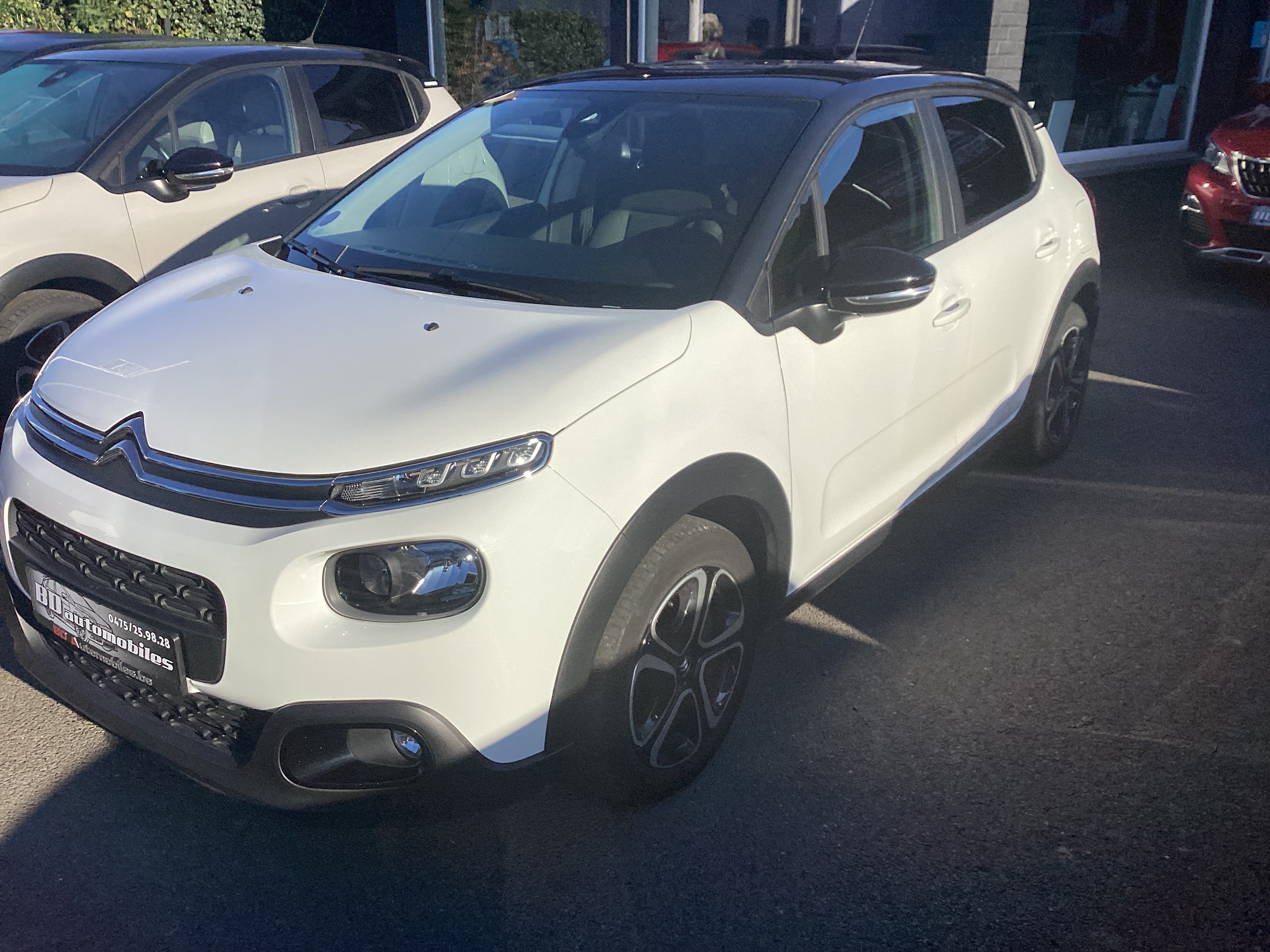 Citroen C3 III (2) 1.2 business GPS 37450km