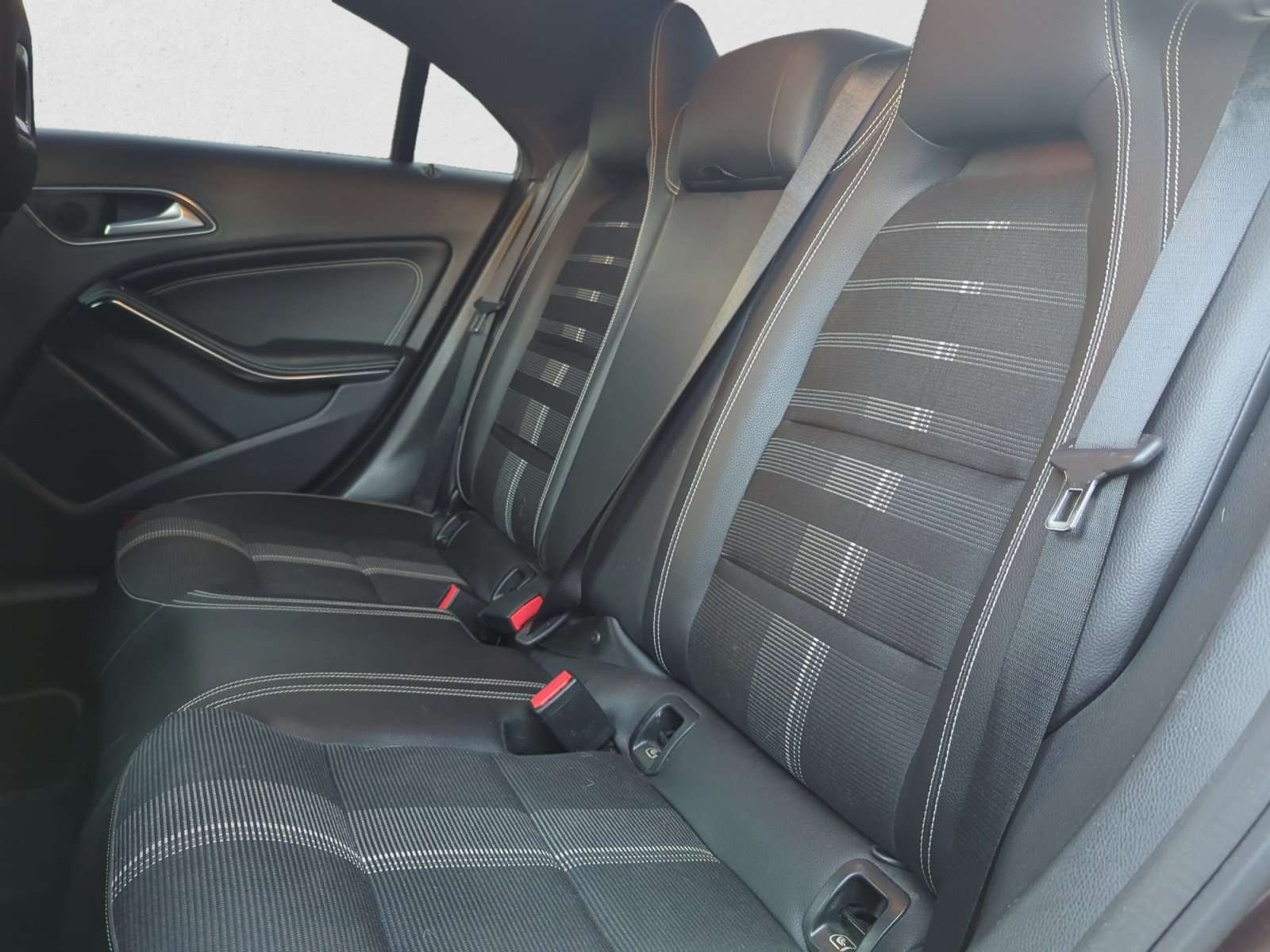 Mercedes-Benz CLA 180 Garantie 12 à 48 Mois