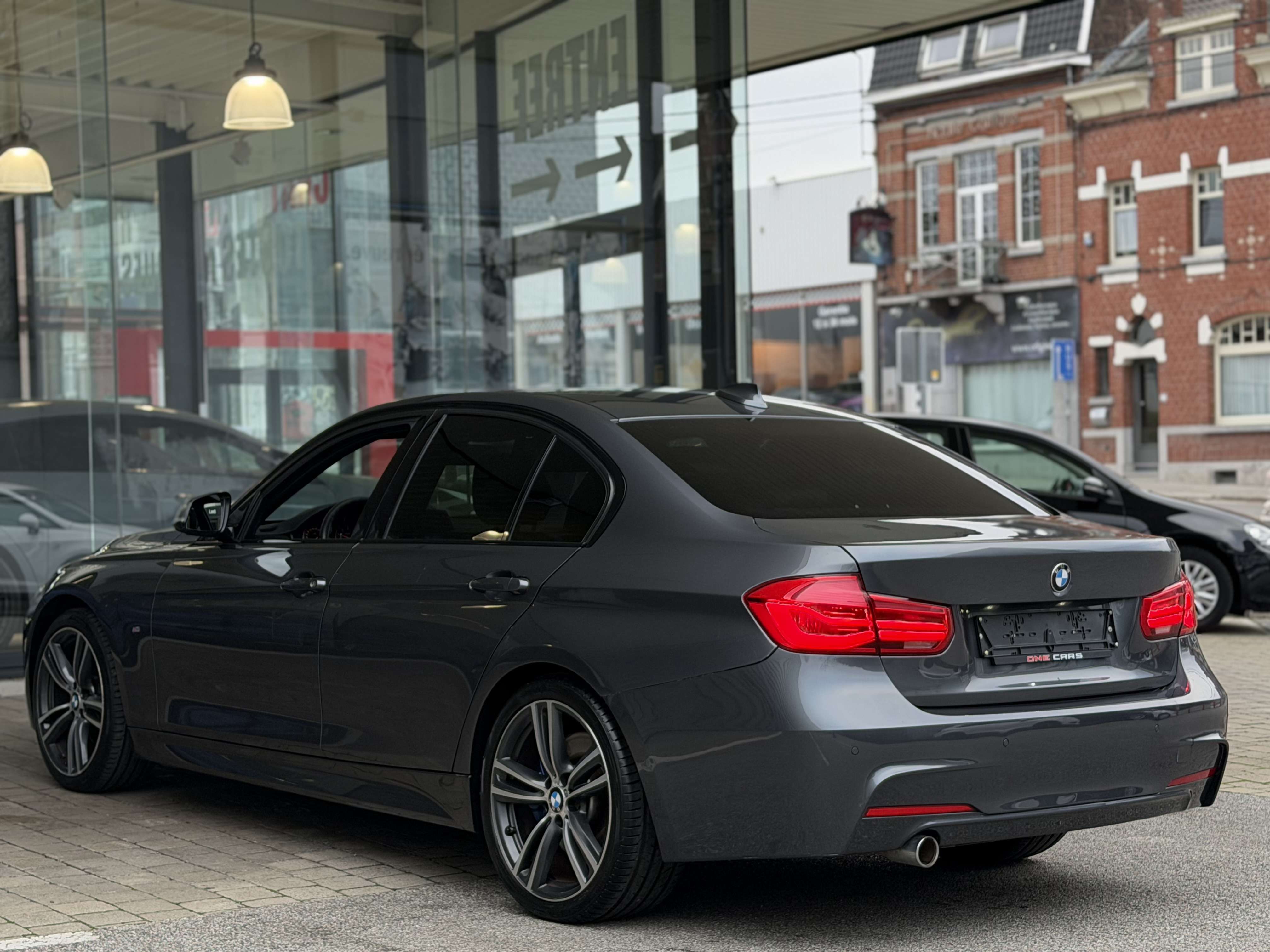 BMW 316 d "PACK-M Performance" BIXENON-CUIR-GPS-CLIM-JA19P
