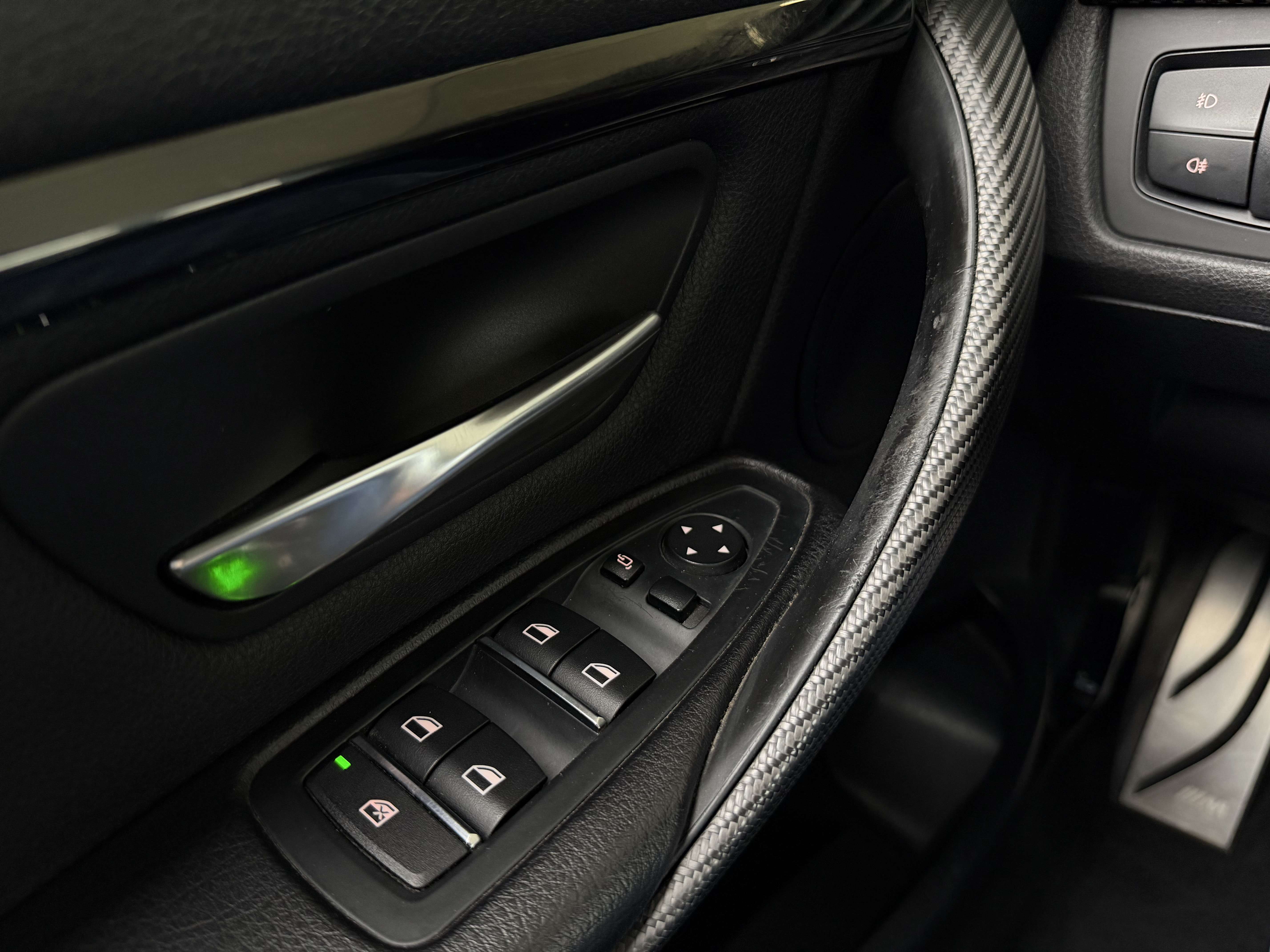 BMW 316 d "PACK-M Performance" BIXENON-CUIR-GPS-CLIM-JA19P