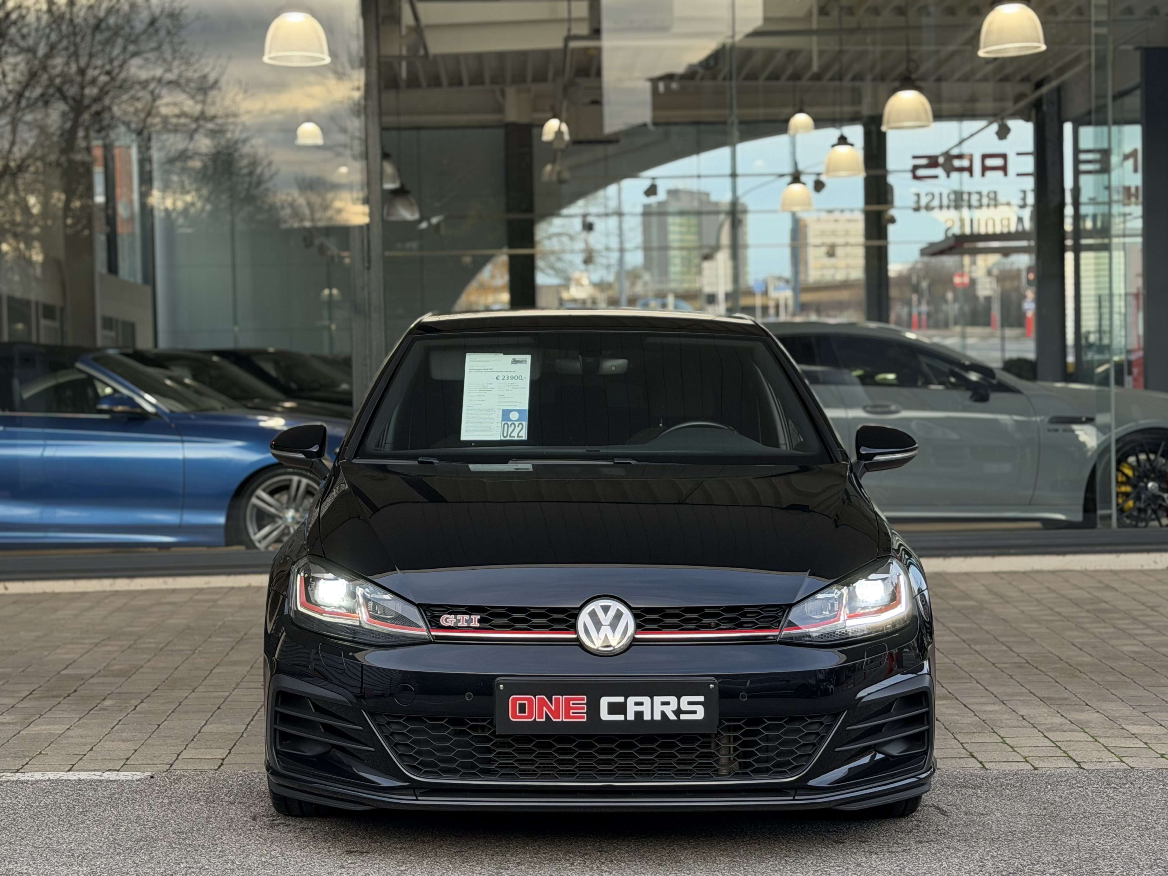 Volkswagen Golf GTI 7.5 Performance COCKPIT-GPS-SIEGES TCR-BIXENON...