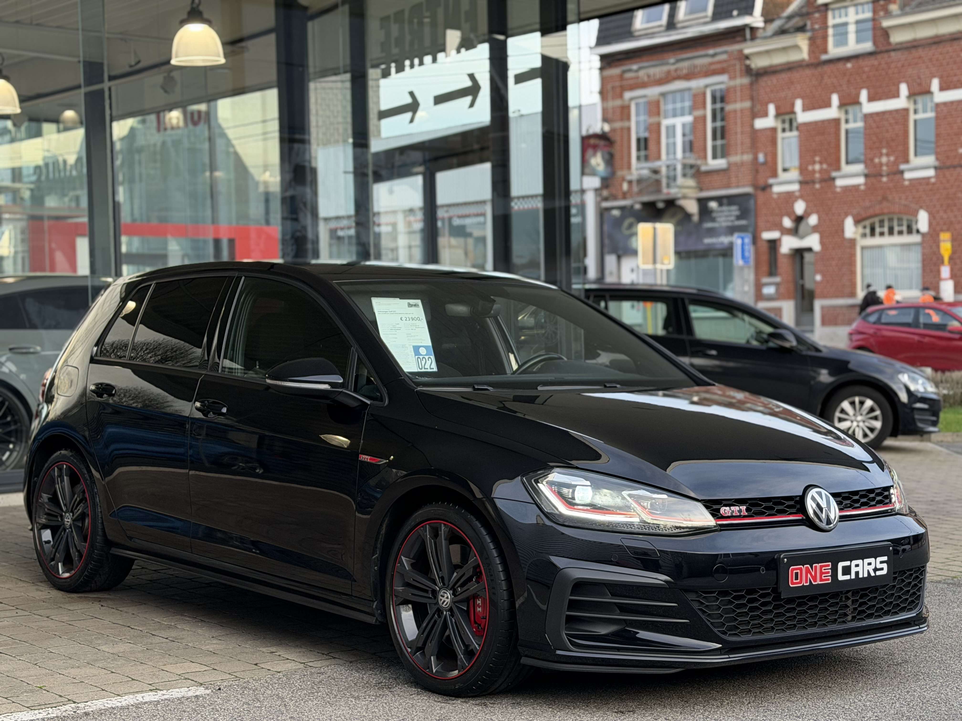 Volkswagen Golf GTI 7.5 Performance COCKPIT-GPS-SIEGES TCR-BIXENON...