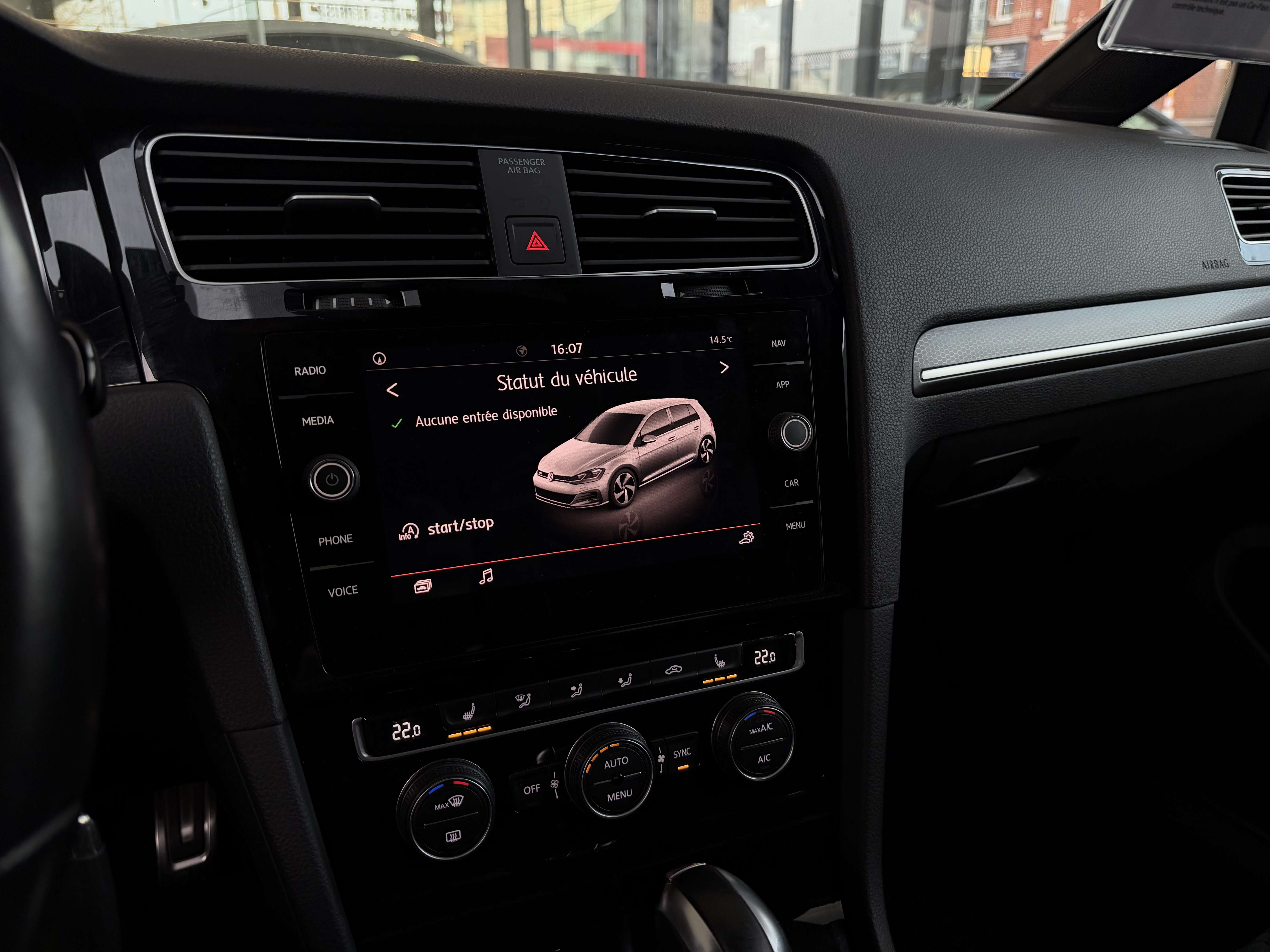 Volkswagen Golf GTI 7.5 Performance COCKPIT-GPS-SIEGES TCR-BIXENON...
