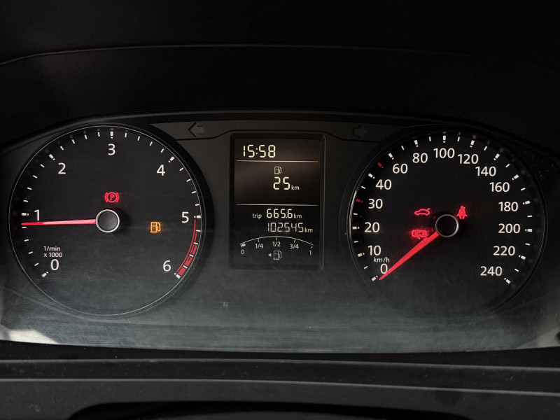 Volkswagen TRANSPORTER FG / PRIX HT 16 650 / 3.0T L2H2 2.0 TDI 102CH BUSINESS LINE