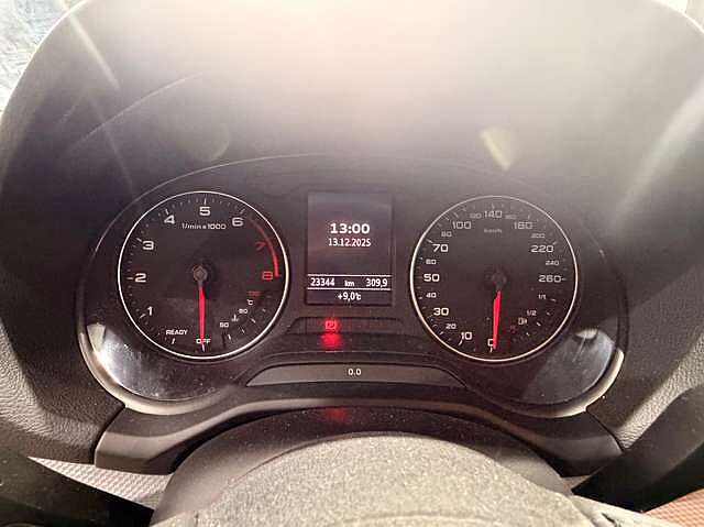Audi Q2 1.0 TFSI * ULTRA * GARANTIE 12 MOIS * 1ER PROP