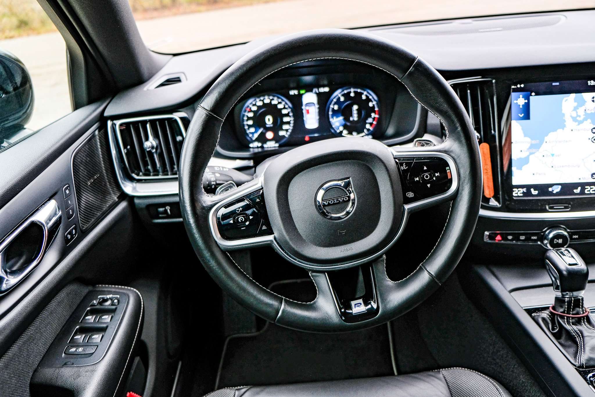 Volvo S60 B5 R-Design 250pk OpenDak Camera T5