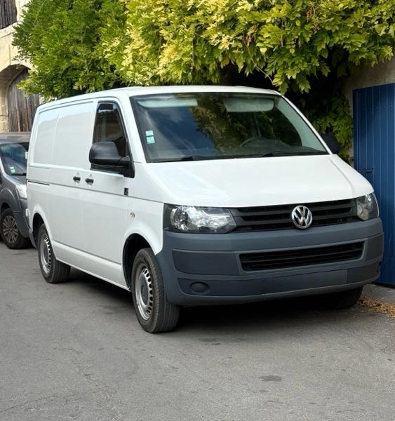 Volkswagen Transporter VI 2.0 TDI 140 L1