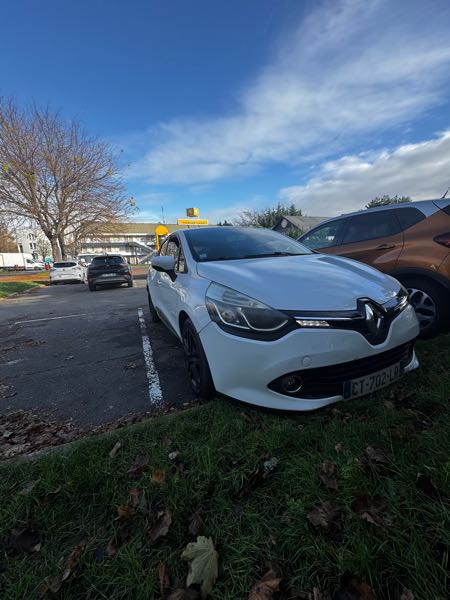 Renault Clio IV (2) 1.5 DCI 75 TREND