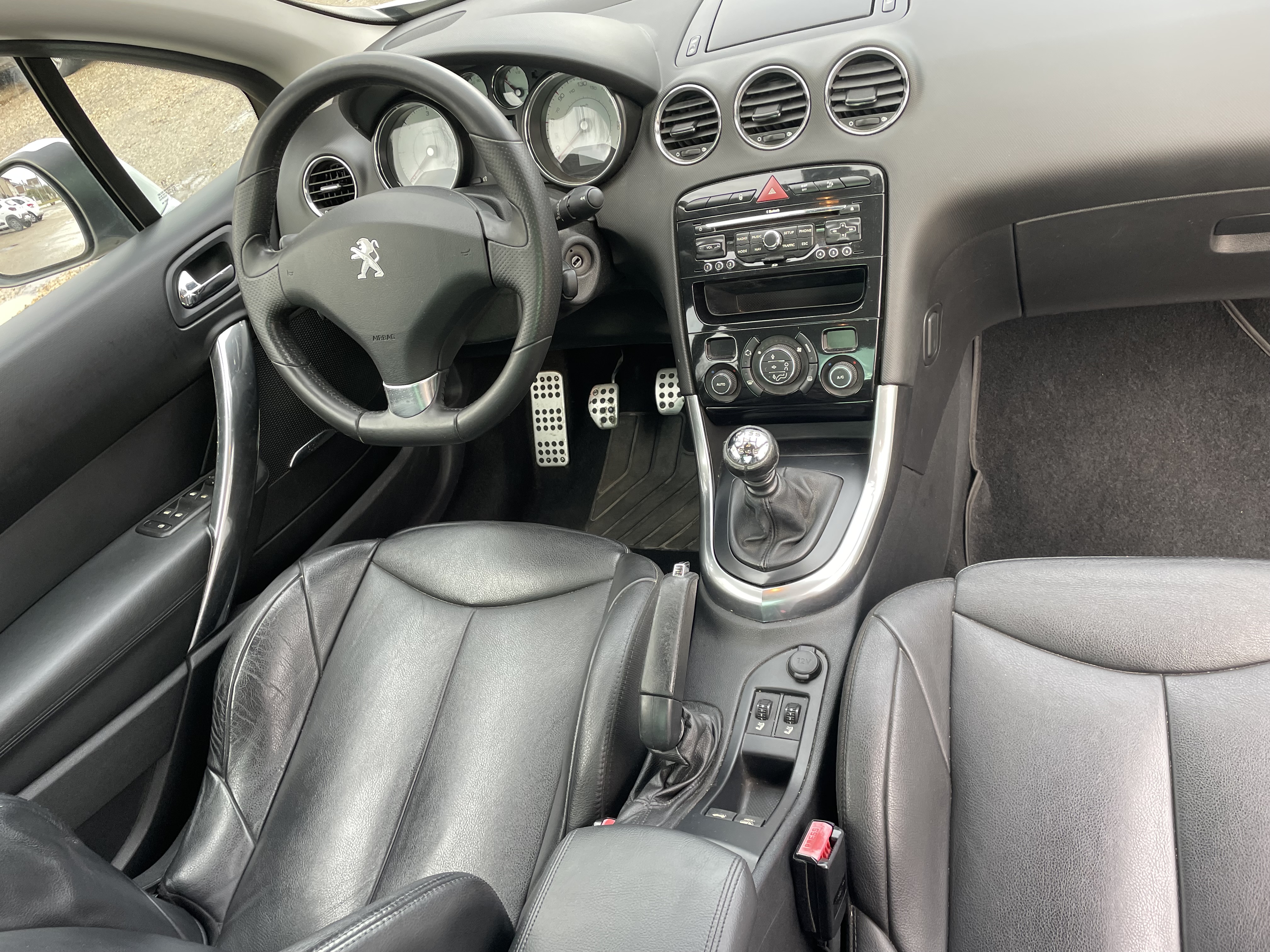 Peugeot 308 (2) CC 2.0 HDI 163 FAP FELINE
