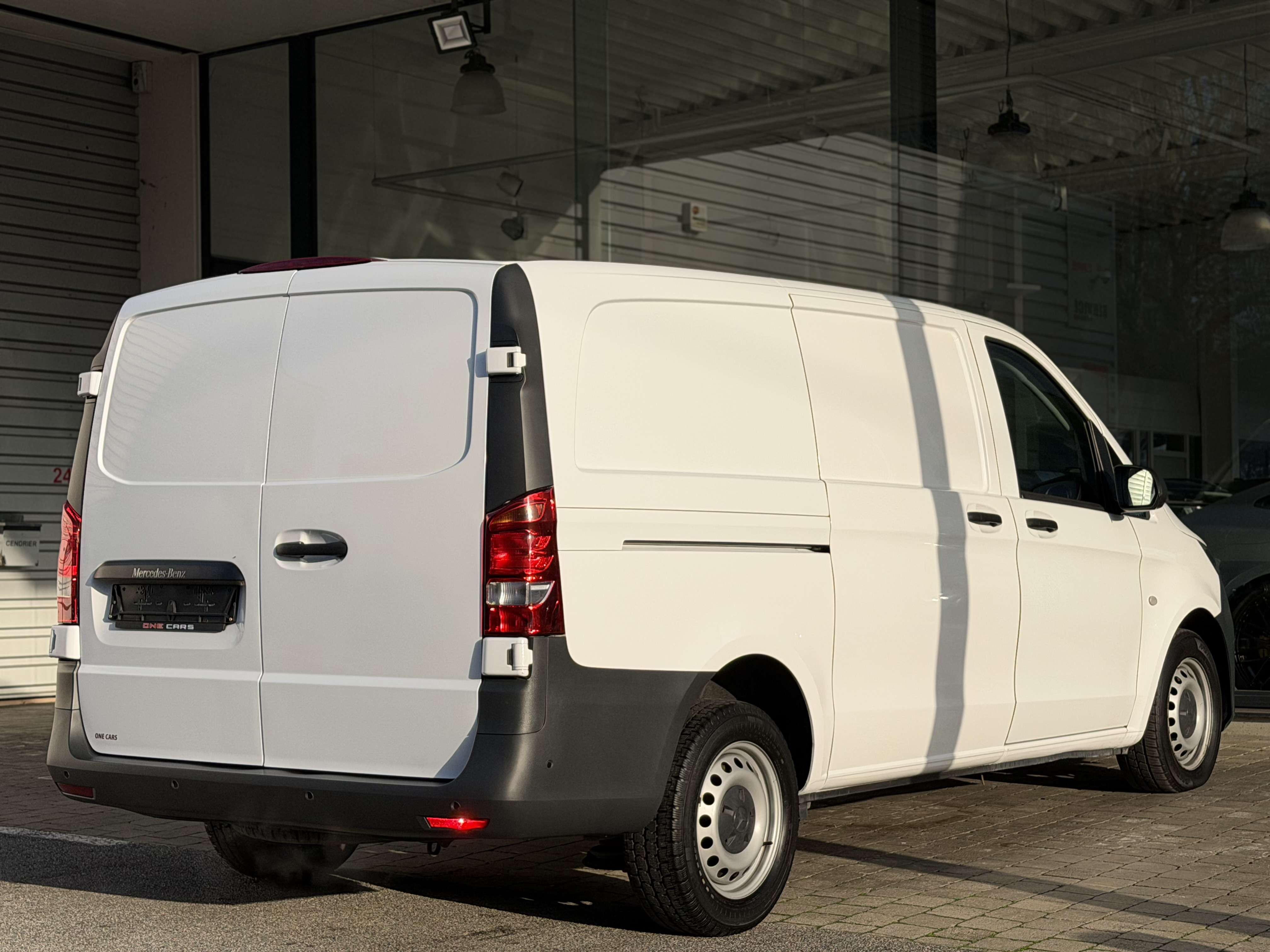 Mercedes-Benz Vito CDi EURO6 "UTILITAIRE" AIRCO-PDC-BLUETOOTH-GAR 1AN