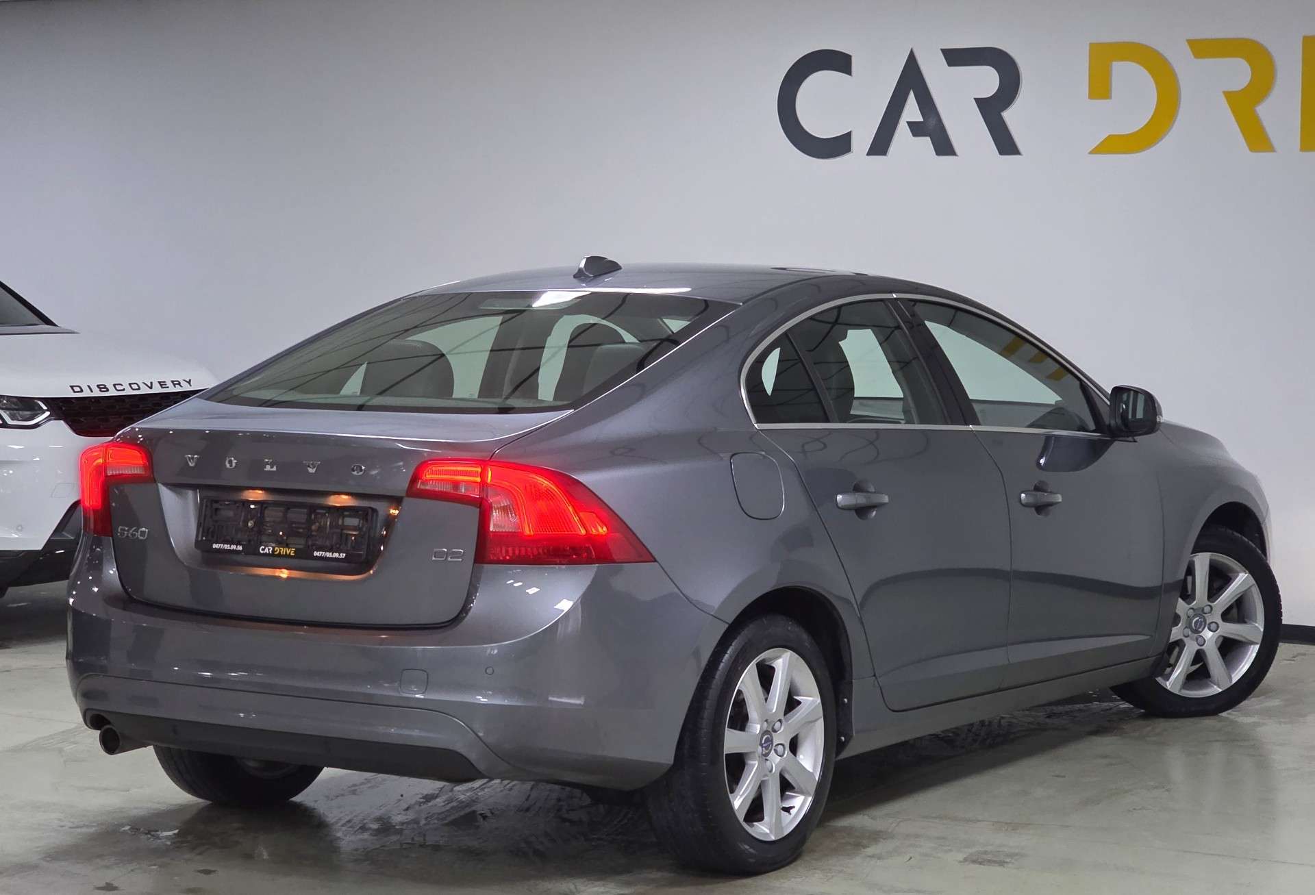 Volvo S60 2.0 D2 B AUTO/CAPTEUR/CRUISE/CUIR/GARANTIE 1 AN