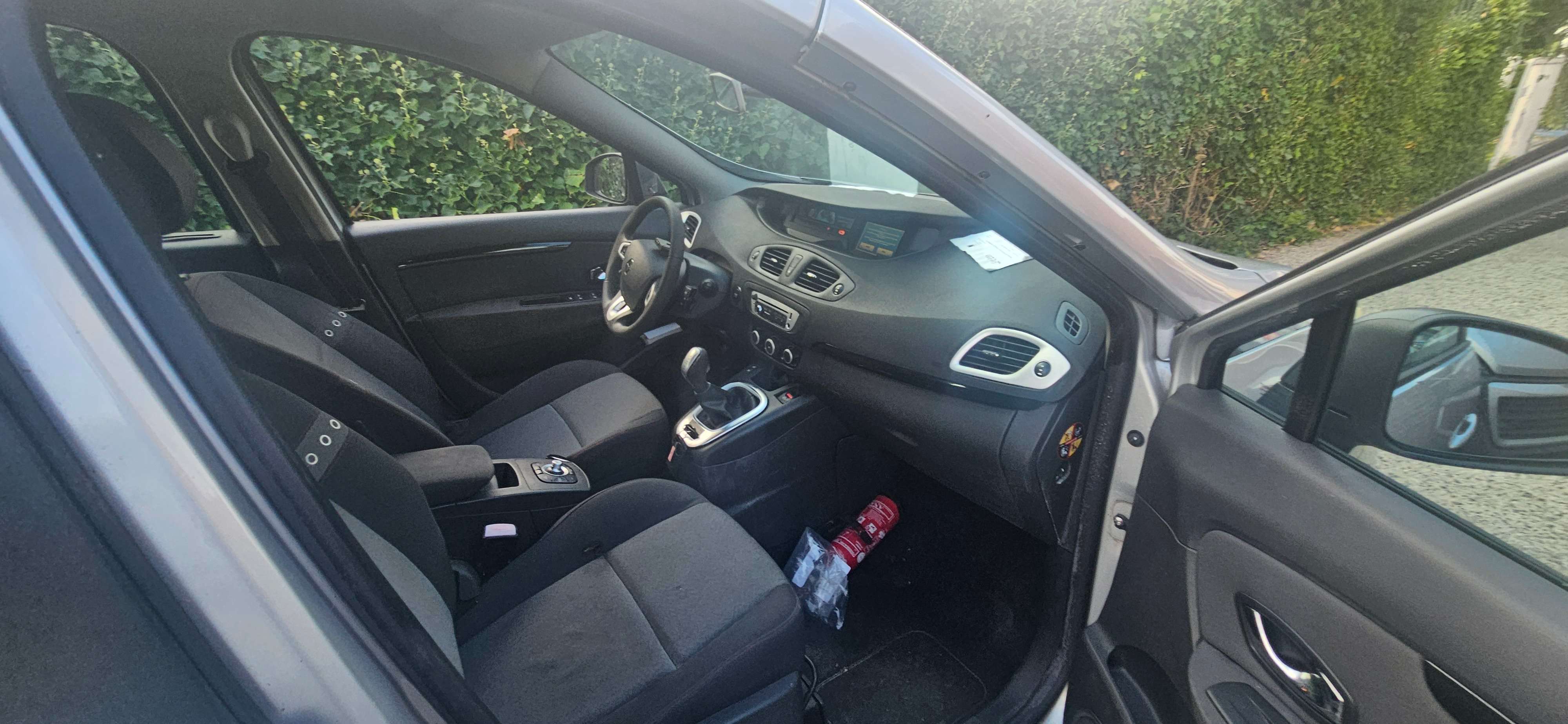 Renault Scenic Scenic dCi 110 EDC Dynamique