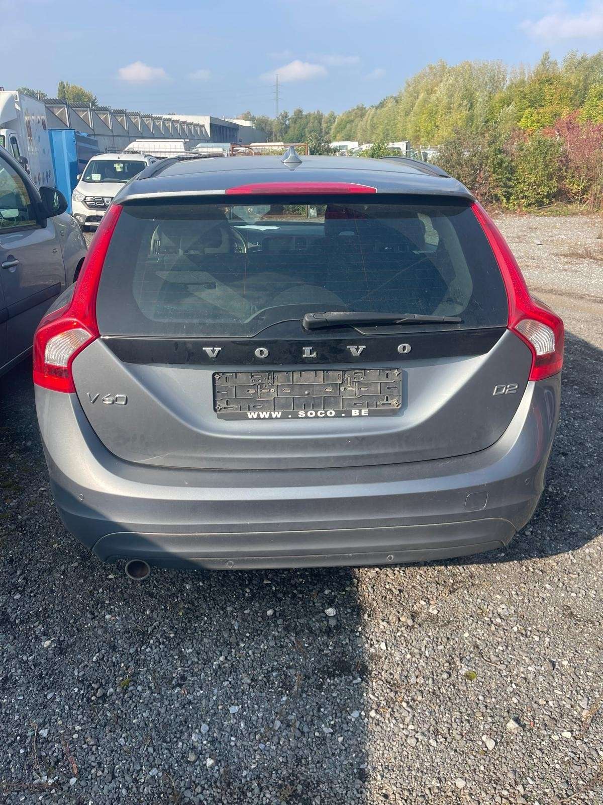 Volvo V60 D2 120 ch Stop&Start Geartronic 6 Kinetic Business