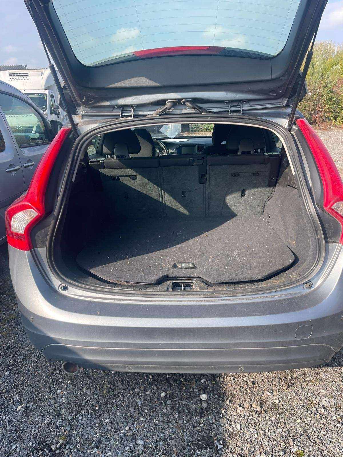 Volvo V60 D2 120 ch Stop&Start Geartronic 6 Kinetic Business