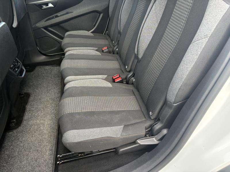 Peugeot 5008 ALLURE 5 places