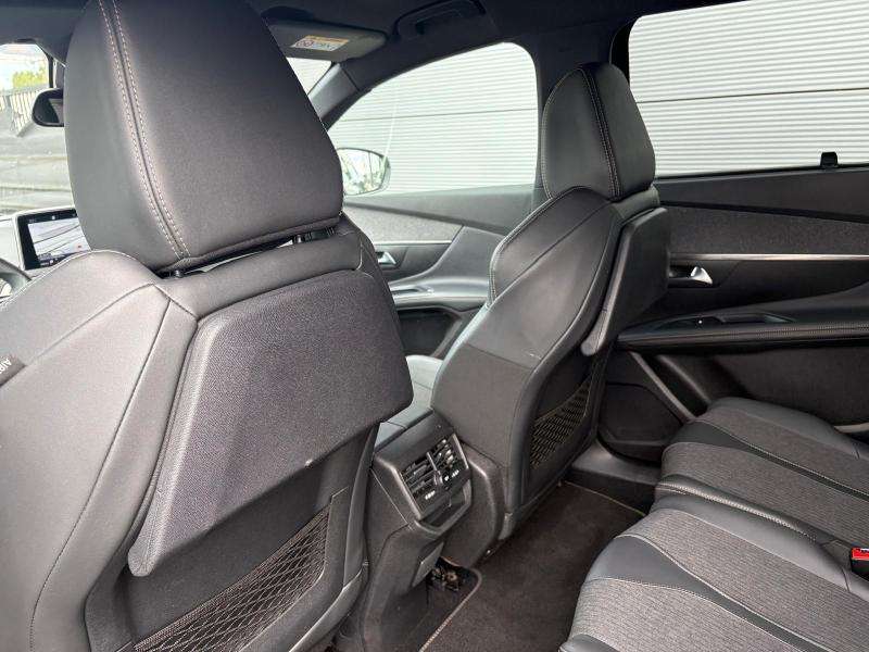 Peugeot 5008 1