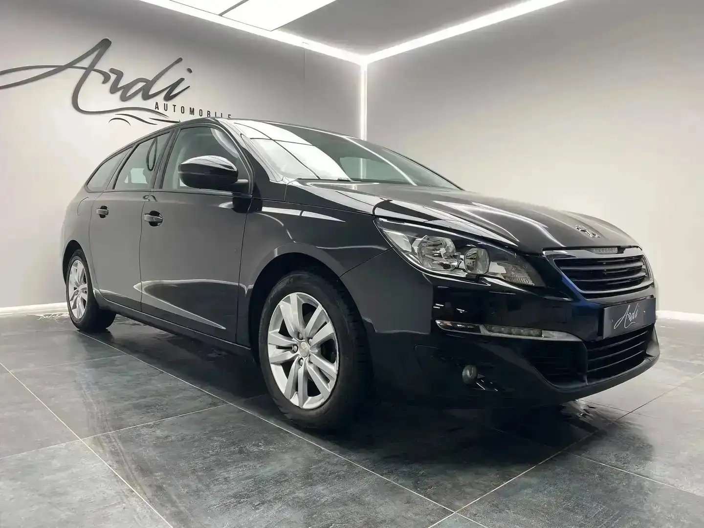 Peugeot 308 1.2i *CRUISE CONTROL*AIRCO*GPS*1ER PROP*GARANTIE*