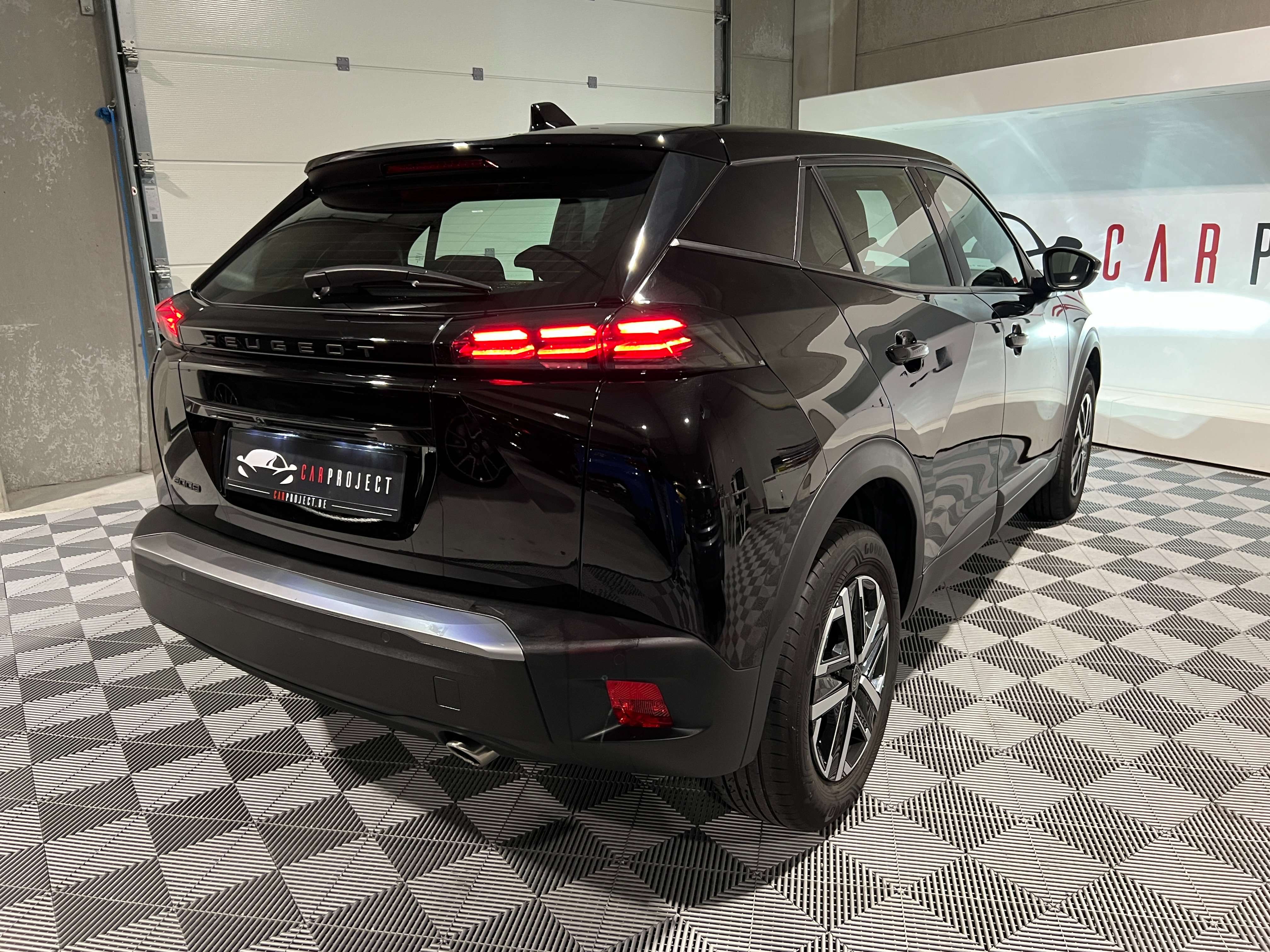 Peugeot 2008 1.5 BlueHDi Active/GPS/CARPLAY/CLIM AUTO/LED/