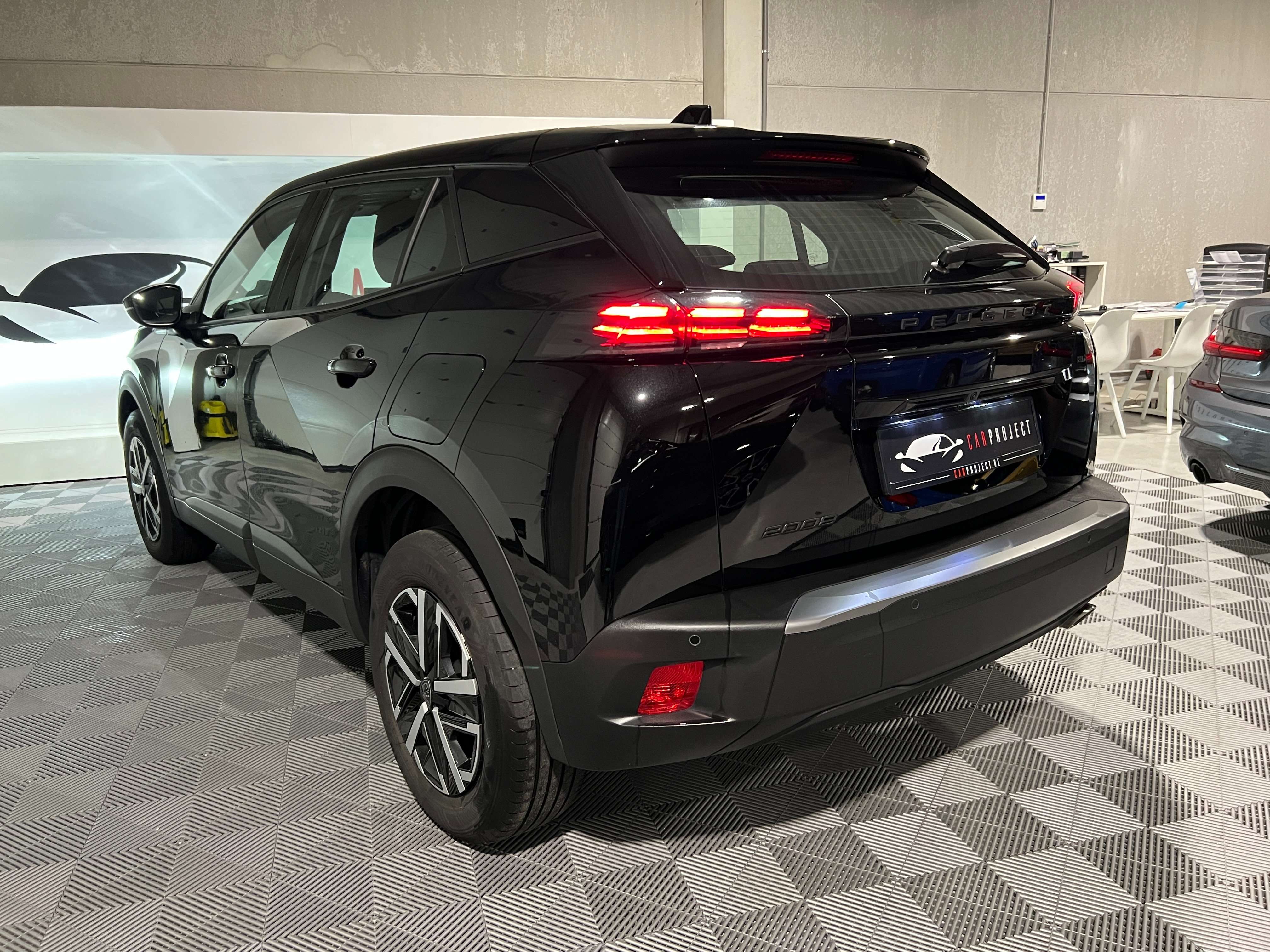 Peugeot 2008 1.5 BlueHDi Active/GPS/CARPLAY/CLIM AUTO/LED/