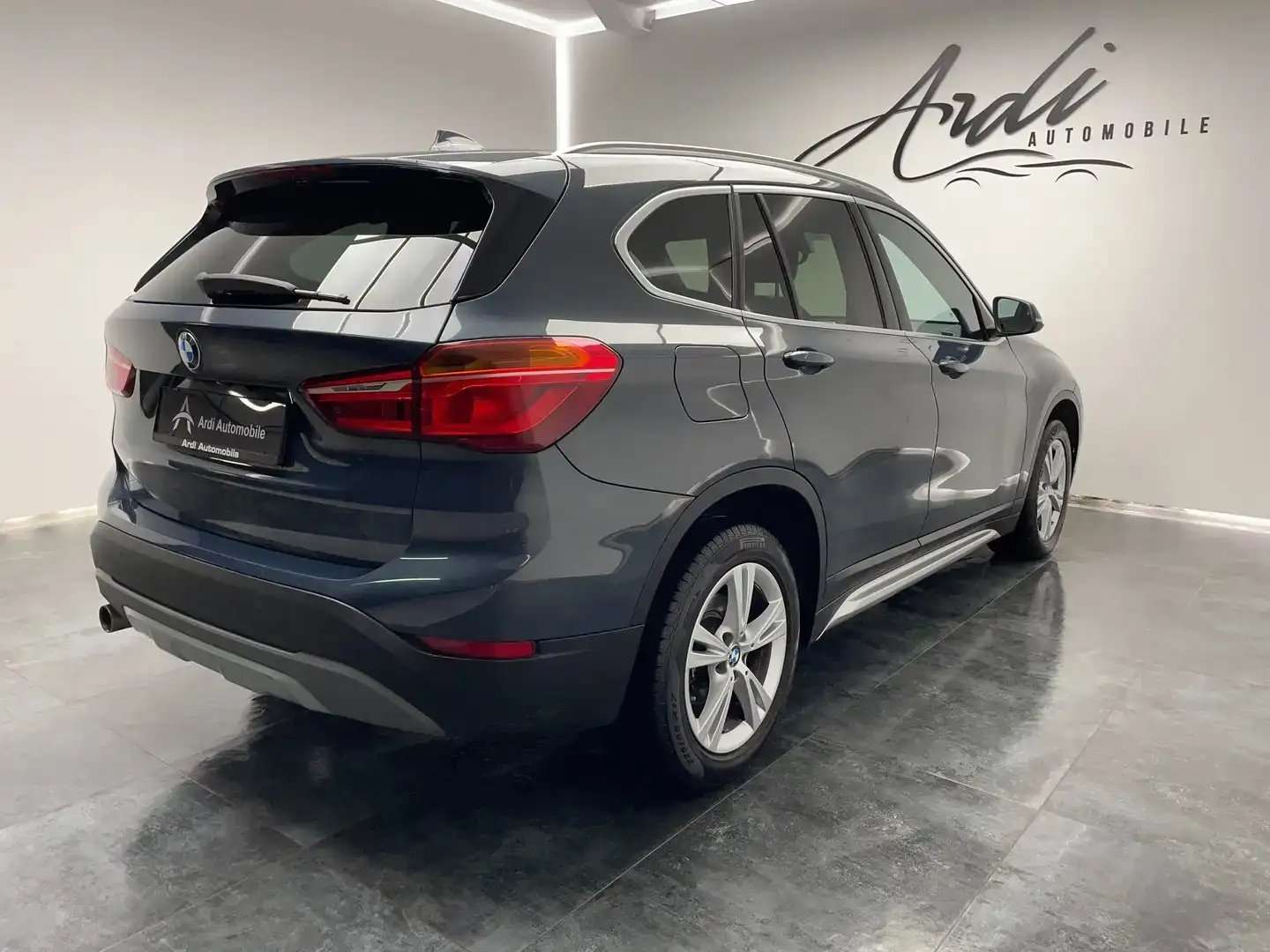 BMW X1 1.5iA sDrive *TVA*CAMERA*LED*1ER PROPRIO*GARANTIE*