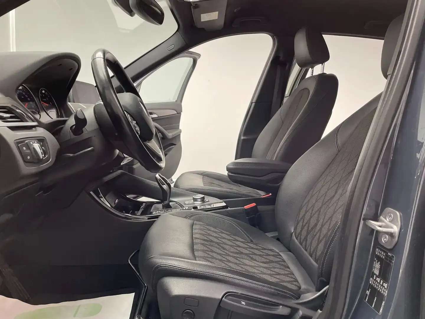 BMW X1 1.5iA sDrive *TVA*CAMERA*LED*1ER PROPRIO*GARANTIE*