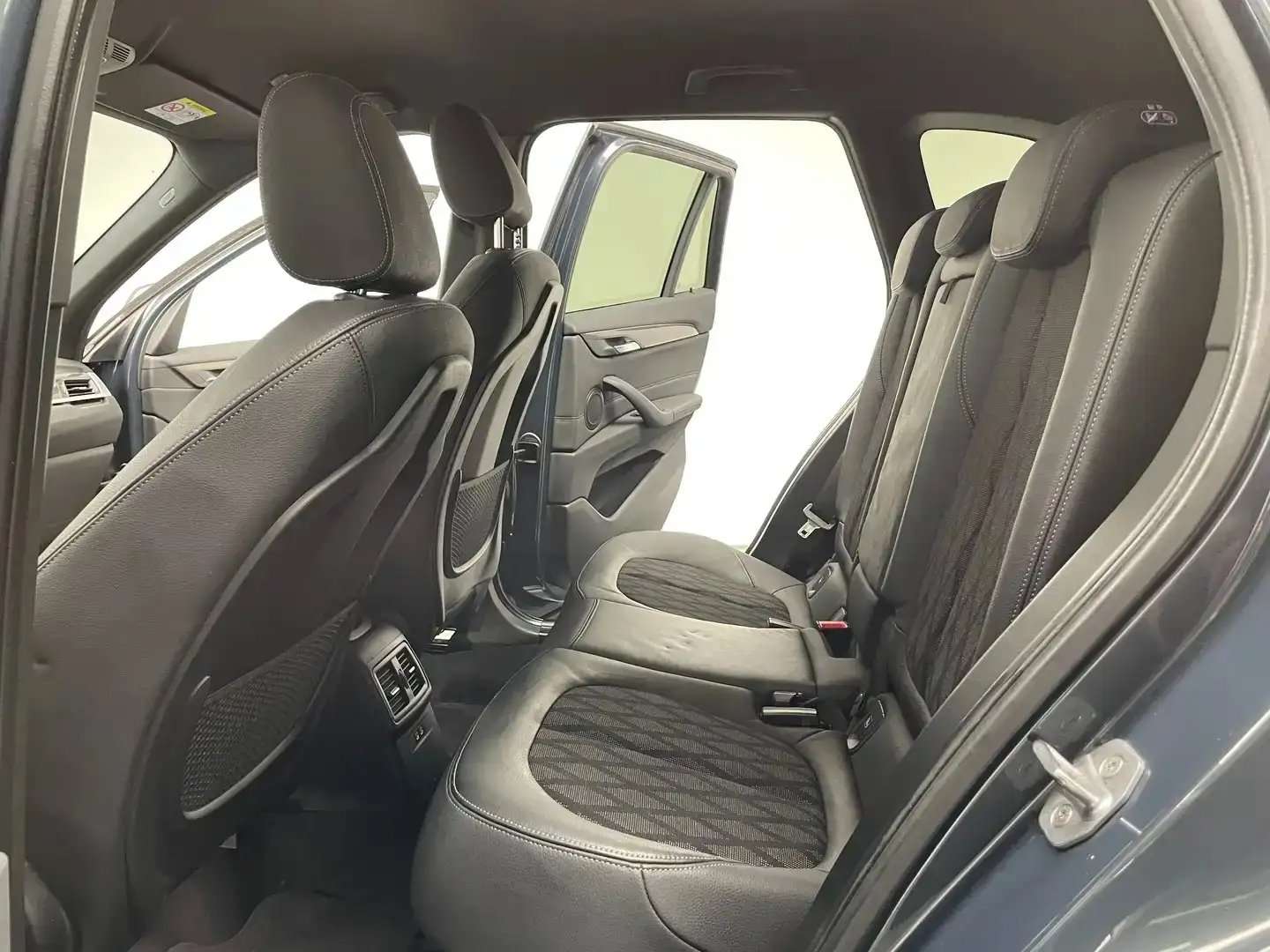 BMW X1 1.5iA sDrive *TVA*CAMERA*LED*1ER PROPRIO*GARANTIE*