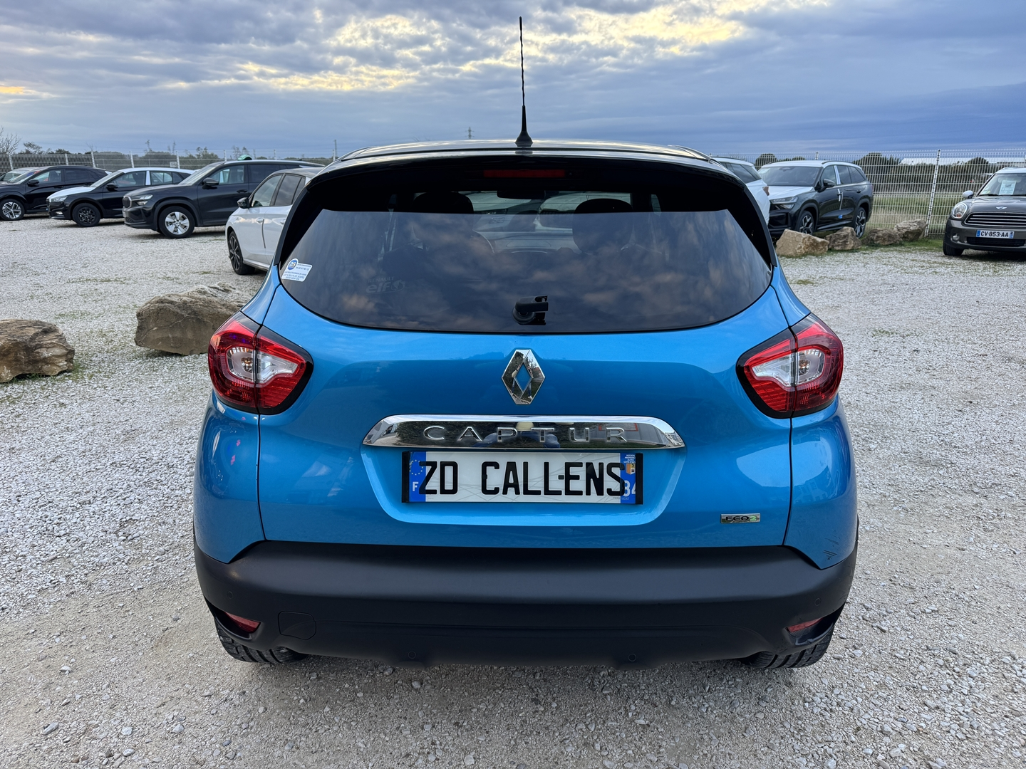 Renault CAPTUR 1.5 DCI 90CH STOP&START ENERGY INTENS EDC EURO6 2016