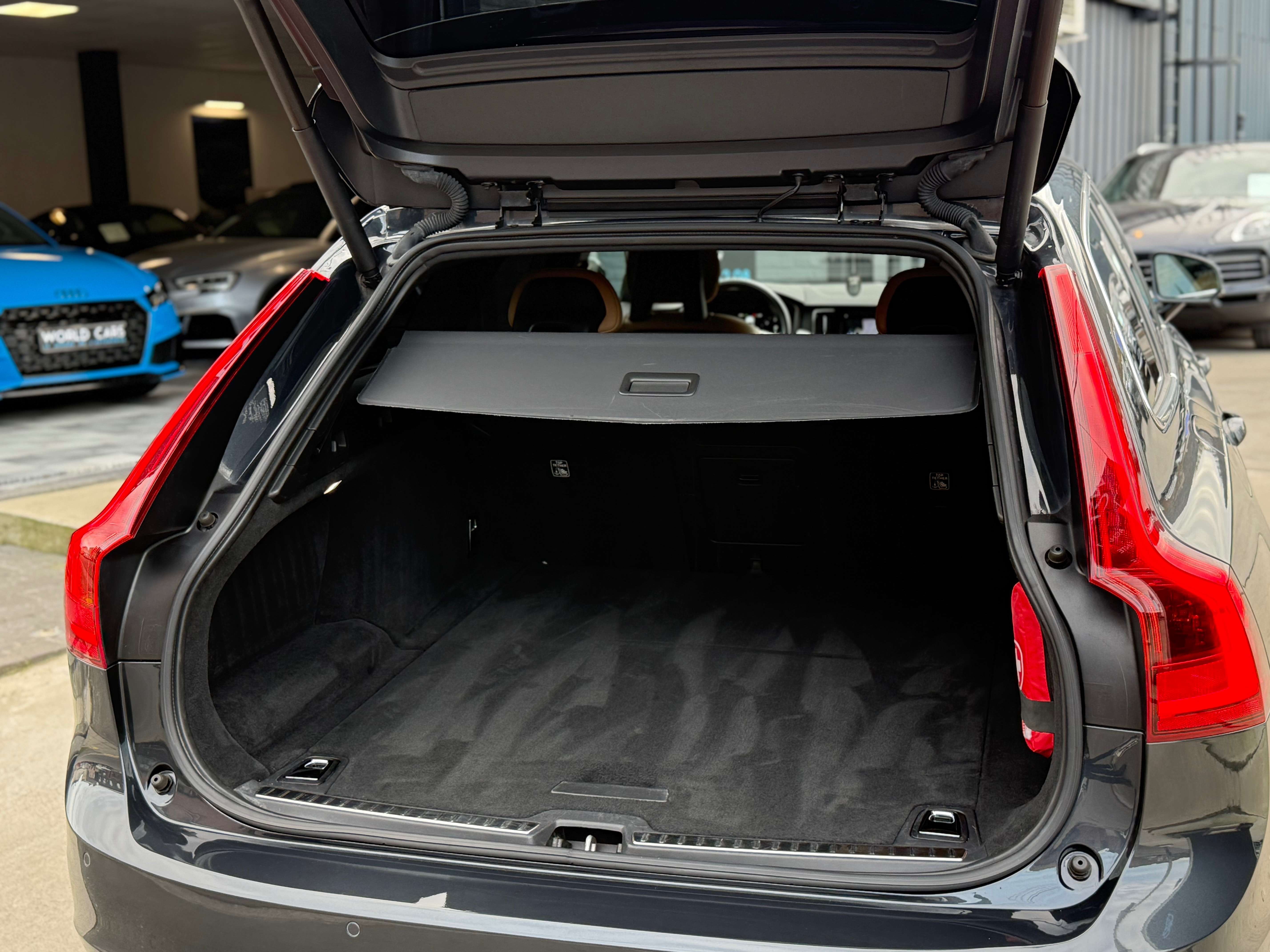 Volvo V90 2.0 D3 AUTO. DISTRO CAM360° COCKPIT FULL OP
