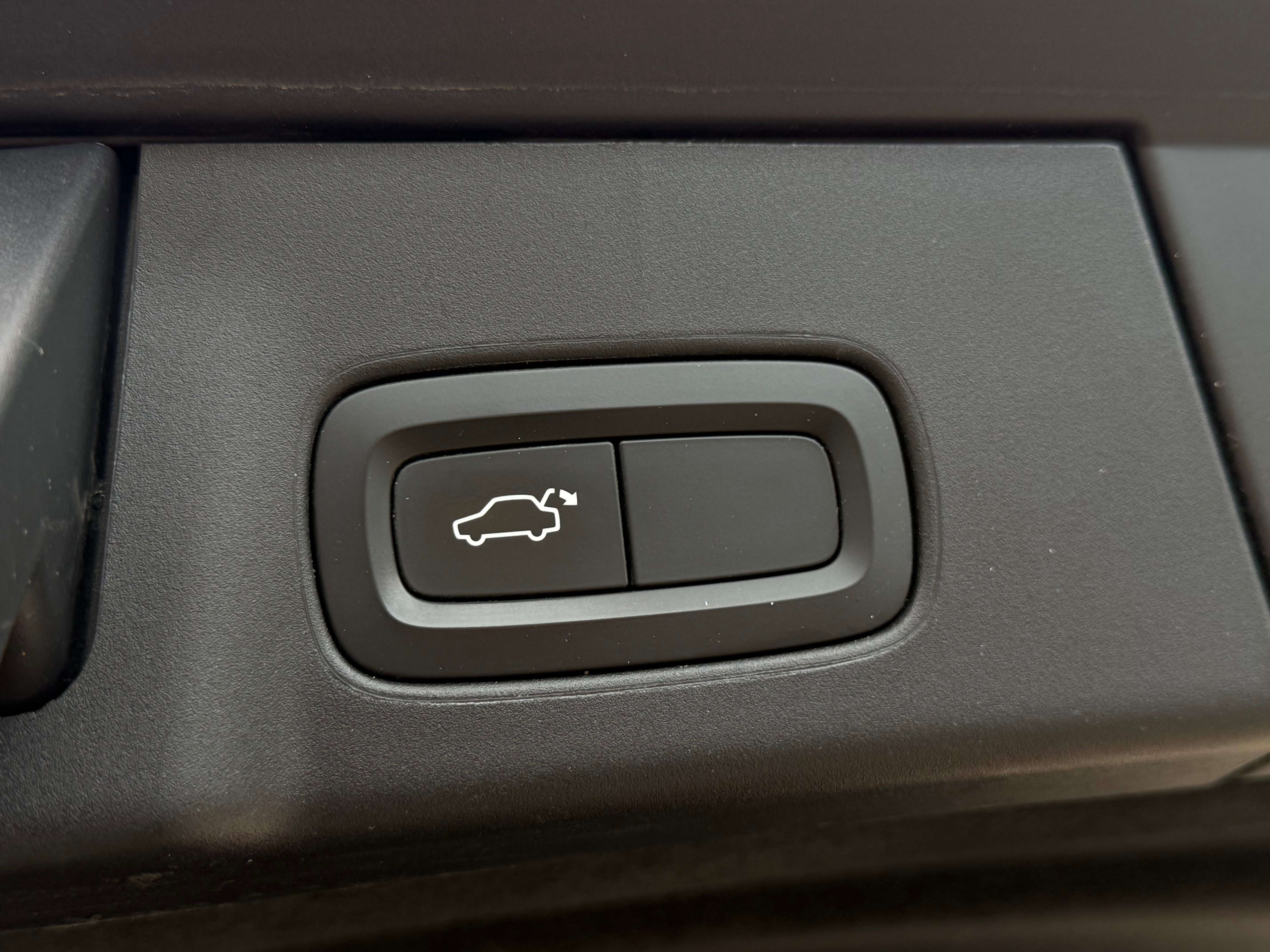 Volvo V90 2.0 D3 AUTO. DISTRO CAM360° COCKPIT FULL OP