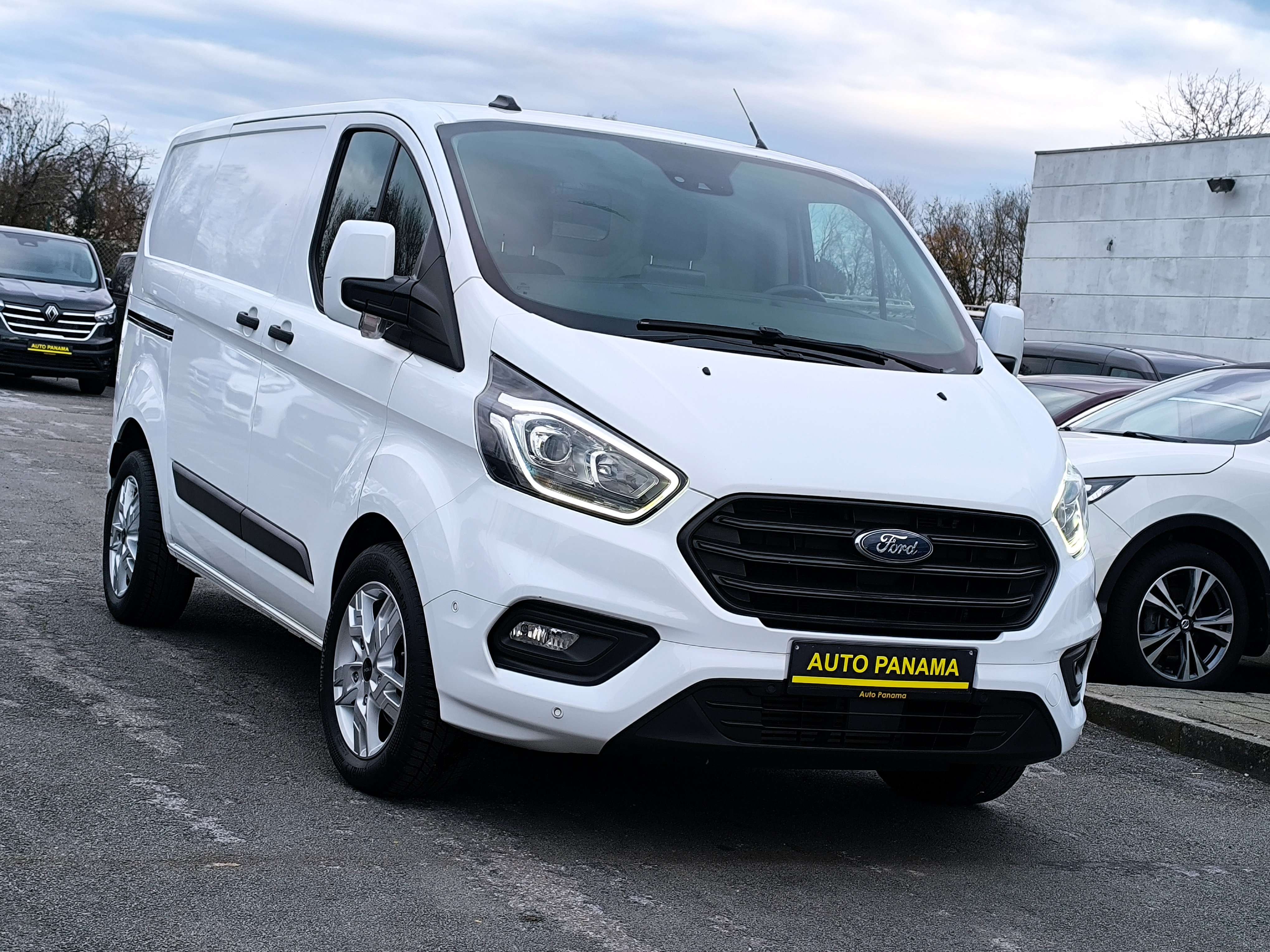 Ford Transit Custom 2.0TDCI 130CV B.AUTO L2 TVA COMPRİ 2X PORTE LATER